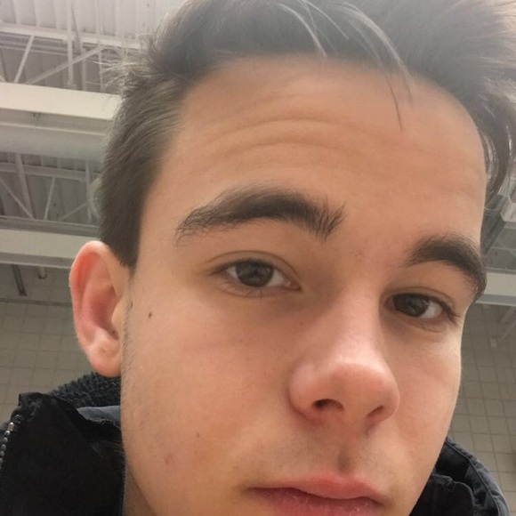 Meet your Posher, Mitchell - Picture 1 of 1